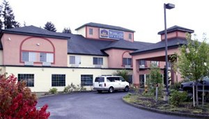 Best Western Woodland Inn & Suites