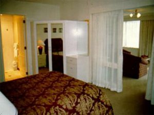 Chateau Blanc Suites A Clarion Collection Hotel