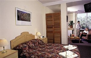 Alice Springs Plaza Hotel