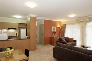 Ringwood Royale Apartments Hotel