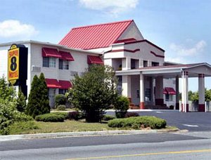 Super 8 Motel Madison Georgia Hotels Lodging And Super 8 Motel Madison
