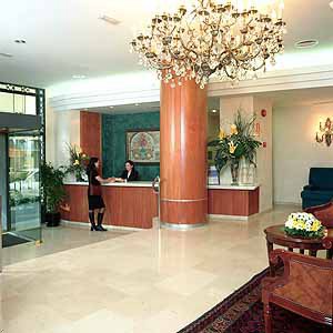 Catalonia Excelsior Hotel