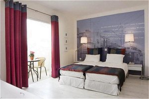 Center Hotel