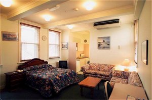 Explorers Inn Hotel
