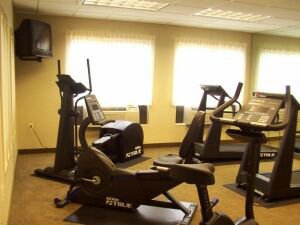 Hawthorn Suites Ltd. - Detriot/Warren