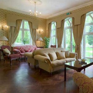 Best Western Llyndir Hall Hotel & Spa