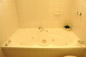 Best Western Melaleuca Motel & Apartments