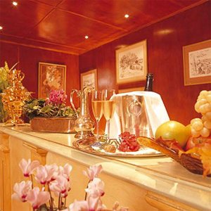 Best Western Le Renoir