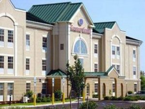 Comfort Suites East Brunswick