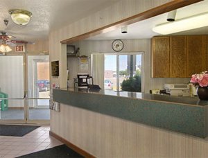 Fargo-Days Inn And Suites 19th Avenue
