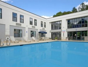 Plymouth-Days Inn Middleboro