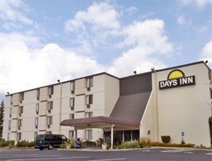 St. Paul-Days Inn Roseville