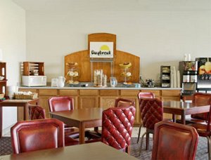 Clare Mi Days Inn