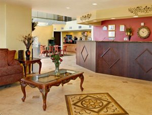 Days Inn And Suites - Tyler
