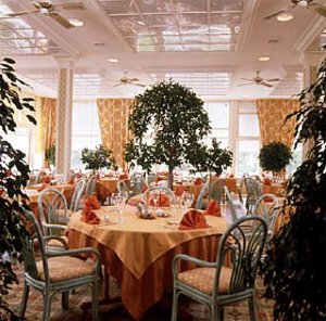 Exclusive Grand Hotel Des Lecques ***