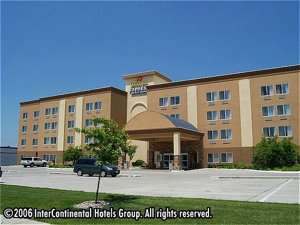 Holiday Inn Express Hotel & Suites Columbus, Nebraska