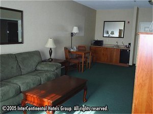 Holiday Inn Express Hotel & Suites Dickinson