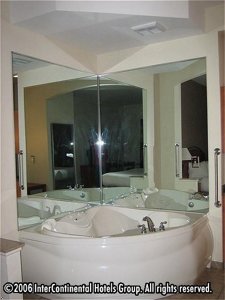 Holiday Inn Express Forest City