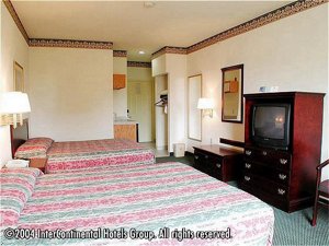 Holiday Inn Express Hotel & Suites Northwest (Hwy 290 & Bingle Rd