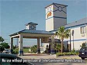 Holiday Inn Express Hotel & Suites Pasadena, Tx