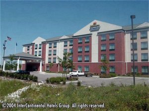 Holiday Inn Express Hotel & Suites Milwaukee-New Berlin, Wi
