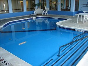 Holiday Inn Express Hotel & Suites Pontoon Beach, Il