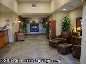 Holiday Inn Express Hotel & Suites Cheney-University Area