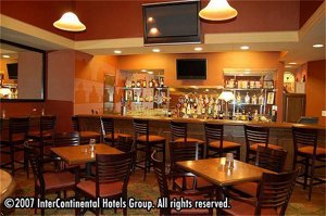 Holiday Inn Hotel & Suites Bolingbrook, Il