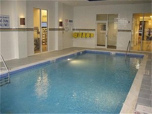 Holiday Inn Airport & Fair/Expo Center
