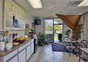 Vestal Howard Johnson Express Inn