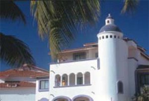 Howard Johnson Nautilus Vallarta Hotel And Marina