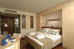 Hilton Helsinki-Vantaa Airport