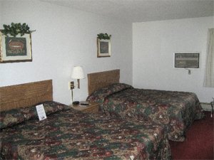 Budget Host Cloverland Motel Ironwood