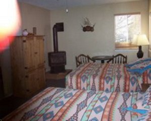 7 Seas Inn