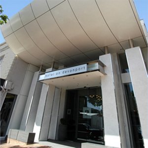 Hotel On Devonport