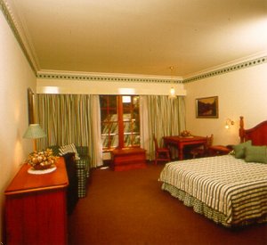 Peppers Manor House