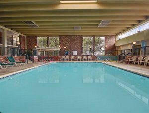Ramada Inn - Elkhart