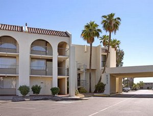 Ramada Plazas, Limiteds, And Inns