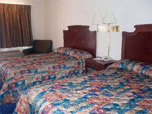 Rodeway Inn & Suites