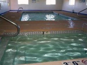 Rodeway Inn & Suites