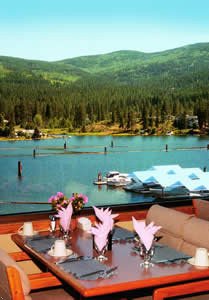 Red Lion Templins Hotel On The River