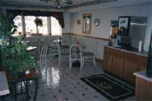 Super 8 Motel - Gardner