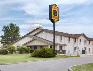 Spirit Lake Super 8 Motel