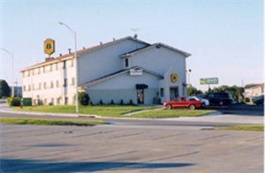 N W Kansas City Airport Super 8 Motel
