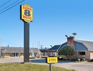 Super 8 Motel - Magee