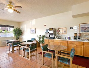 Super 8 Motel - Price