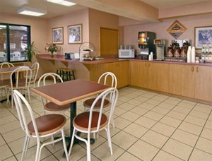 Super 8 Motel - Battle Mountain