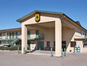 Super 8 Motel - Benson