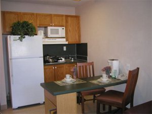 Crestwood Suites - Marietta