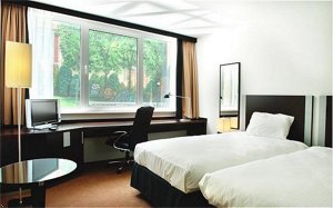 Progress Hotel